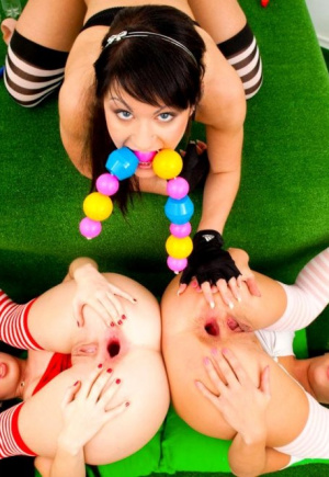 Анальные спортсменки | Безумные девки не жалеют свое очко картинка 51